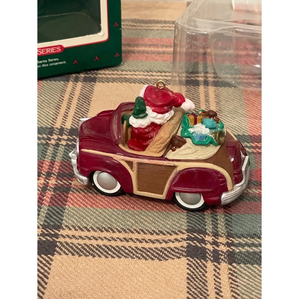 Hallmark Keepsake Ornament 1987 Santa's Woody Collector‎ Series Red Woodie Wagon